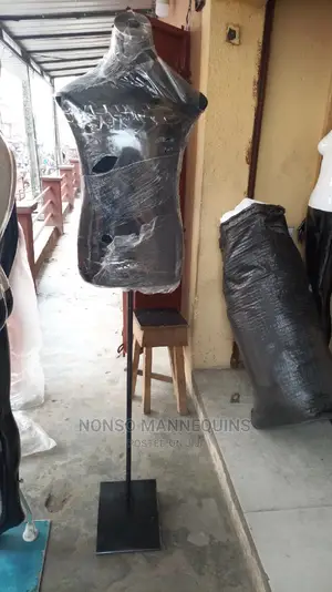 Pinnable Male Dressform Display Stand