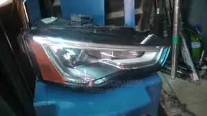 Head Lamp Audi A4 2013