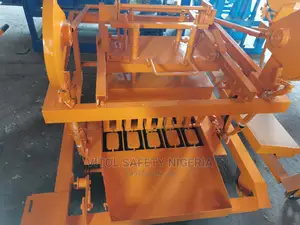Automatic Egg Laying Block Making Machine QT40-3A