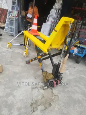 Highlift Pallet Truck