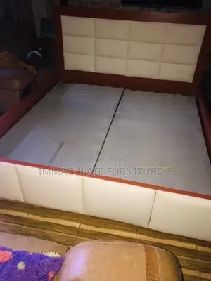 6by6 Bedframe