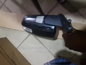 Side Mirror for Toyota Highlander 2008-2013 With Trafficator