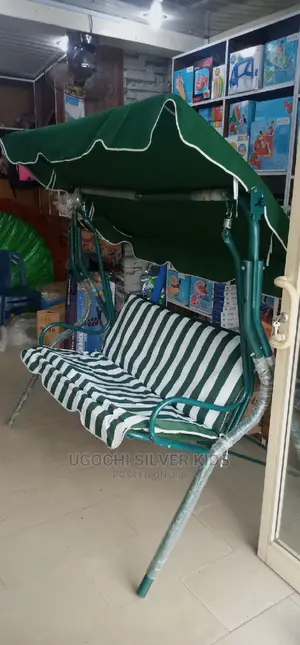 2 Seater Outdoor Rattan Swing Chair.