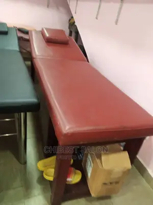 Brown Massage Bed