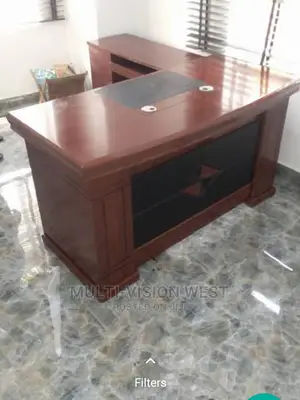 Office Executive Table With Extension Tab