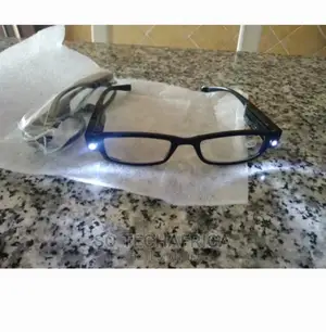 Unisex Stylish Reading Glasses With Dual Led Light
