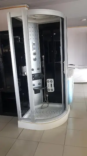100x100 Shower Rooms