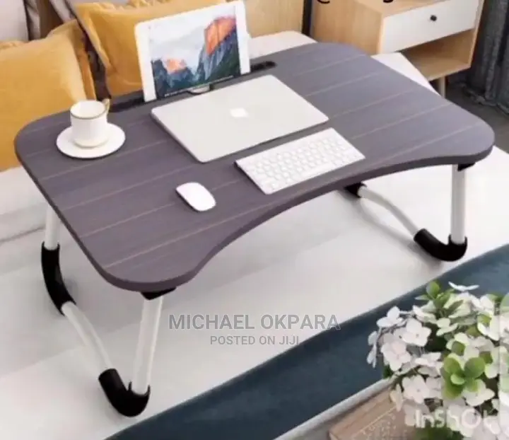 Foldable Computer/Accessories Table
