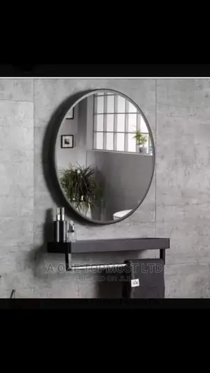 New Design Mirror (60cm)