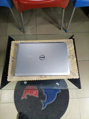 Laptop Dell Latitude E6440 4GB Intel Core I5 HDD 500GB