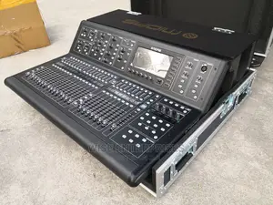 Midas M32 Live