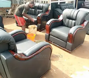 Italian Spray Handle 7 Sitters Sofas