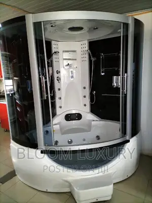 Jacuzzi Steam Shower Size- 150×150cm