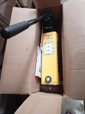Enerpac Pump(P802)