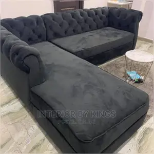L-Shaped Chesterfield Sofa Made With Quality Velvet