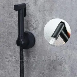 Matt Black Bum Wash