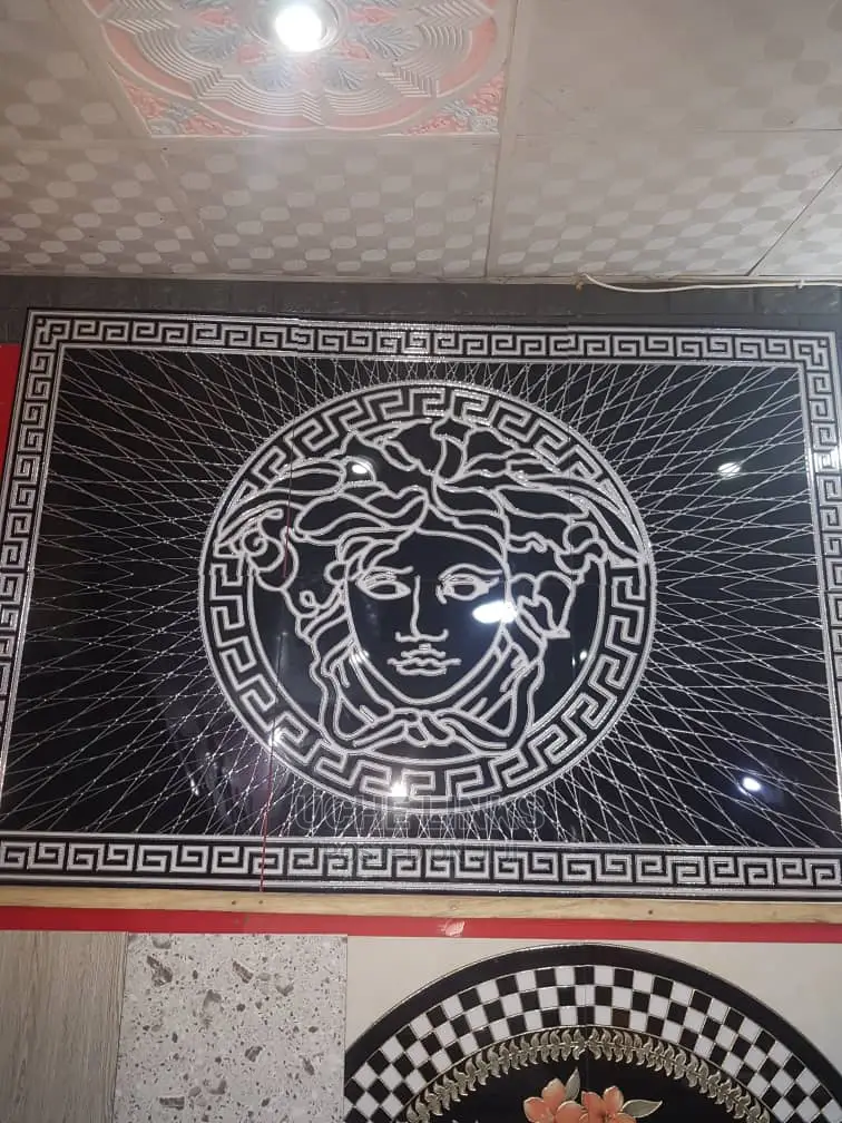 Center Deco Tiles