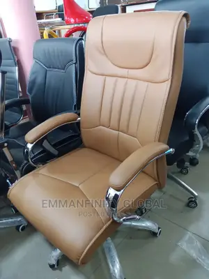 Executive Office Leather Swivel Chair