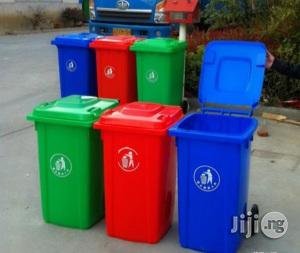 100% Virgin Hdpe Plastic Waste Bin/Wheelie Bin With Wheel