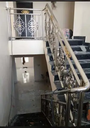 Stainless Rail With Combi Design