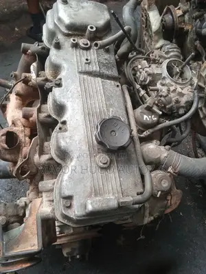 Mitsubishi Canter Petrol Engine
