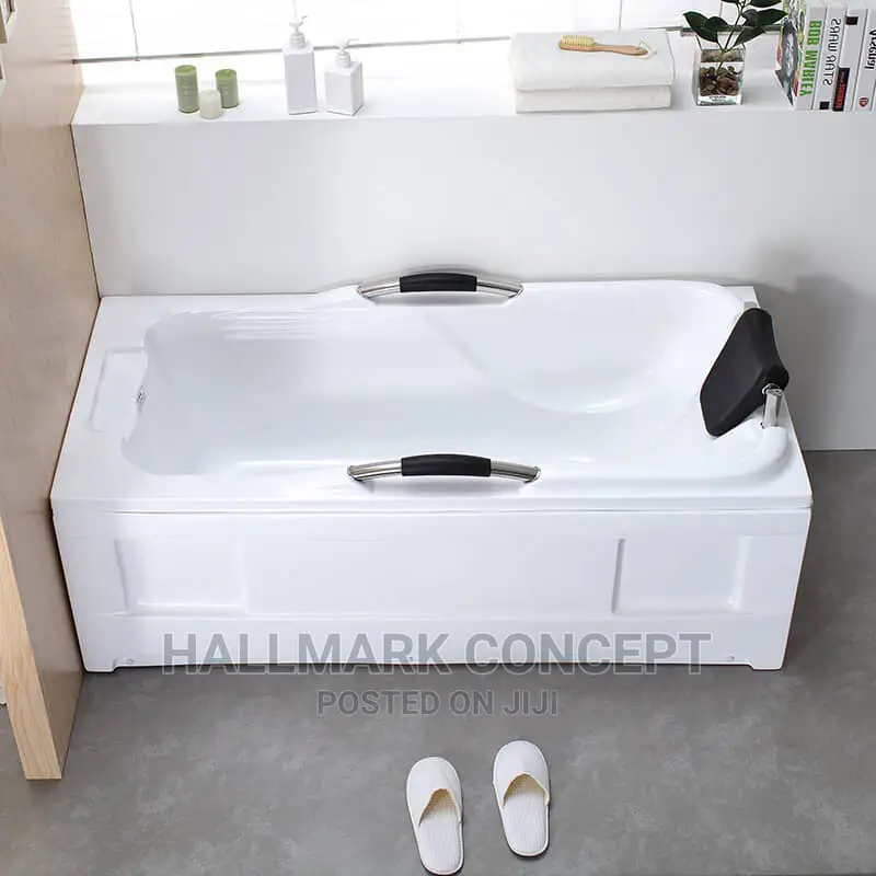 Executive Panel Bath Tub
