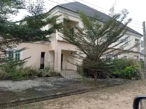5bdrm Duplex in Linto Royal Garden, Umuahia for sale