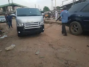 Upgrade for Toyota Hiace (Hummer Bus) to 2015 Model