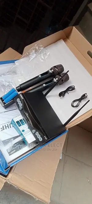 Professional Shure Rechargeable Wireless Microphones