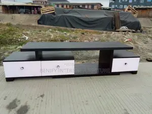 6ft Adjustable Tv Console/Stand