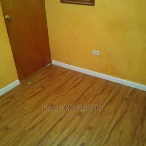 All Shades of Vinyl Floor Available.
