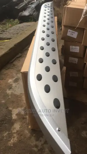 Step Board/ Side Step for Toyota Highlander and Other Jeeps