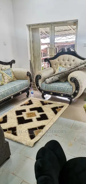Special Sofa. Antigue