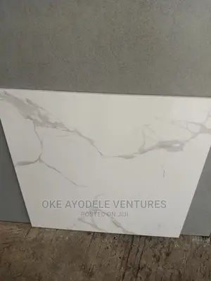 40/40 Virony Tile