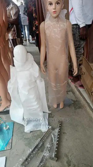 Plastic Age 5 to 10 Years Kids Display Unisex Mannequins