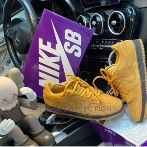Nike Sneakers