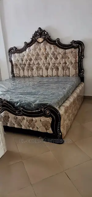 Royal Antique Bed.