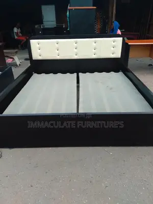6by6 Bedframe