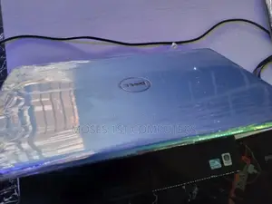 New Laptop Dell Inspiron 15 4GB Intel HDD 320GB