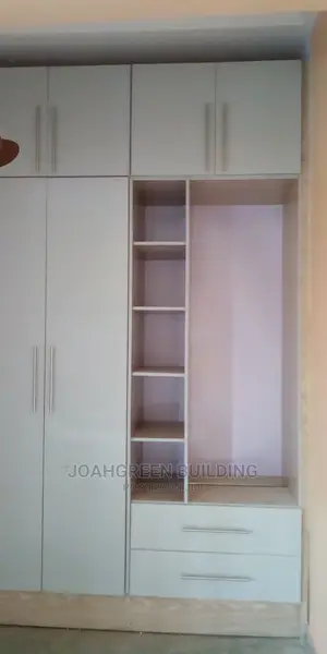 Custom Built Wardrobes