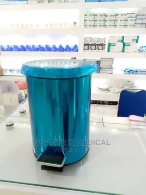 Step Trash Can Wastebin