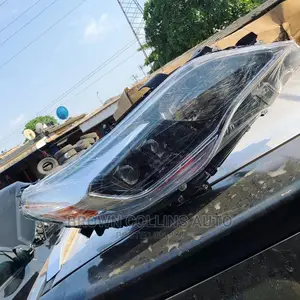 Headlamp Avalon 2014-2017 DEPO