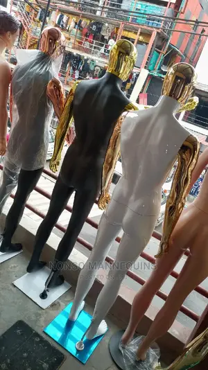 Very High Quality Male Colourful Display Mannequins