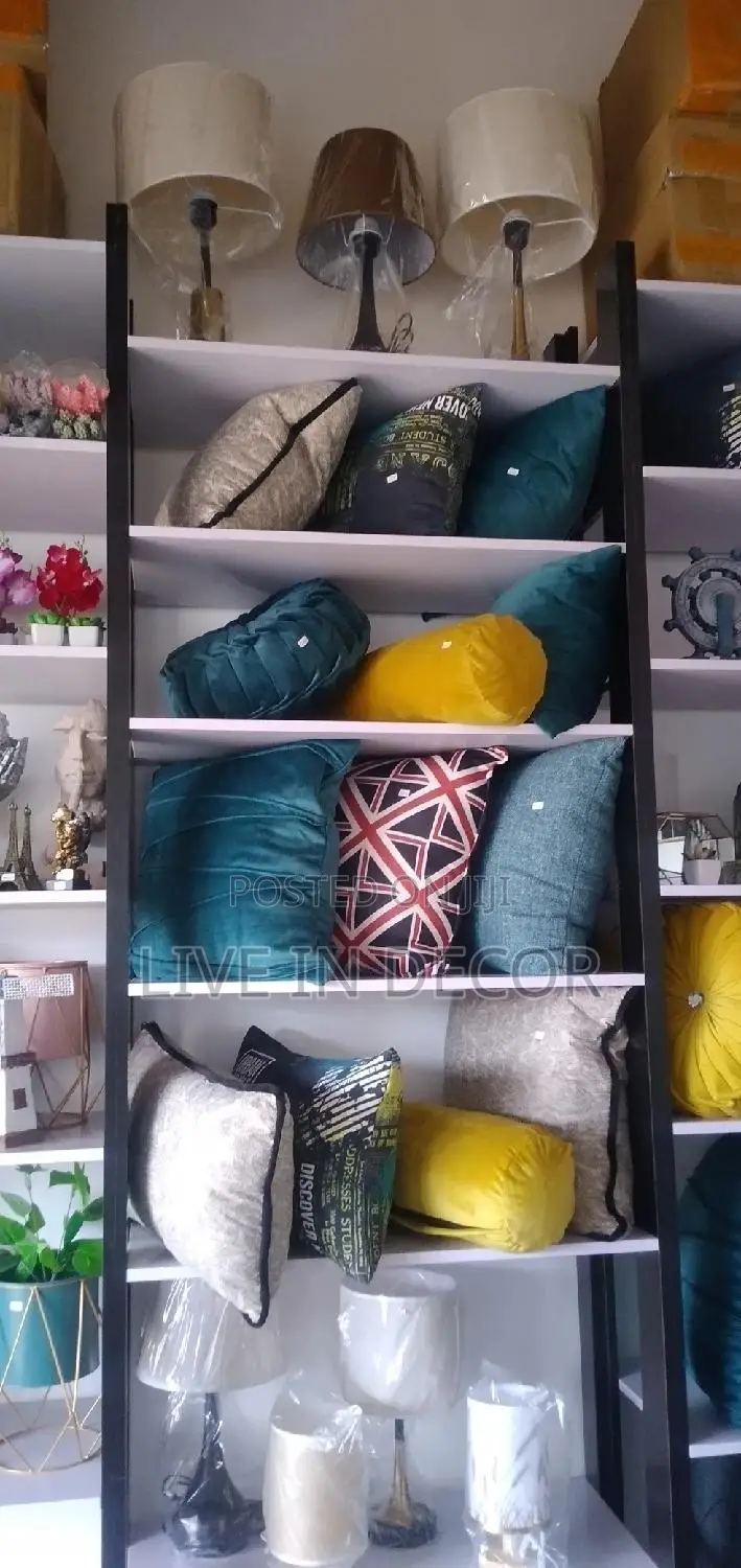 Throw Pillows