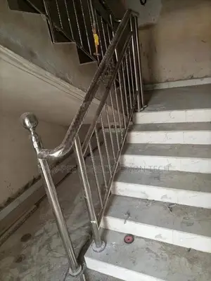 Horizontal Handrail