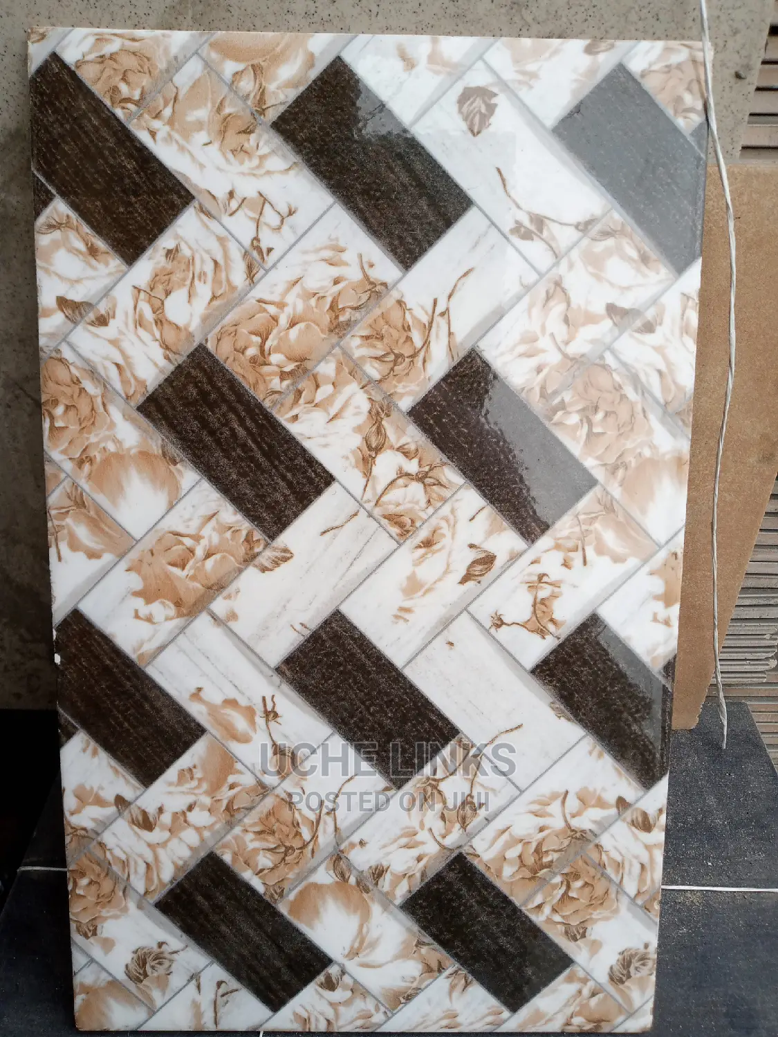 25x40 Wall Tiles