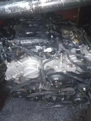 Kia Sedonna 3.3