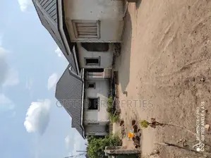 3bdrm Block of Flats in Malaysia Estate, Port-Harcourt for sale