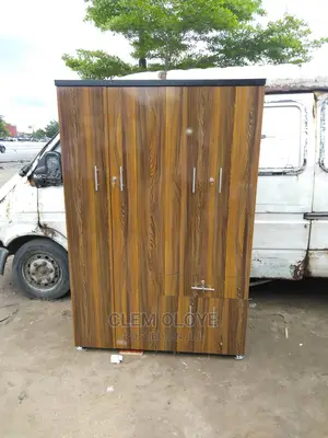 Wardrobe 4ft Big Size