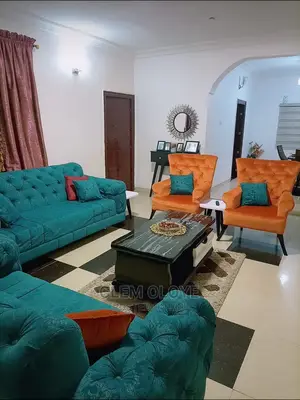 Quality Padded Sofa 7 Seatter